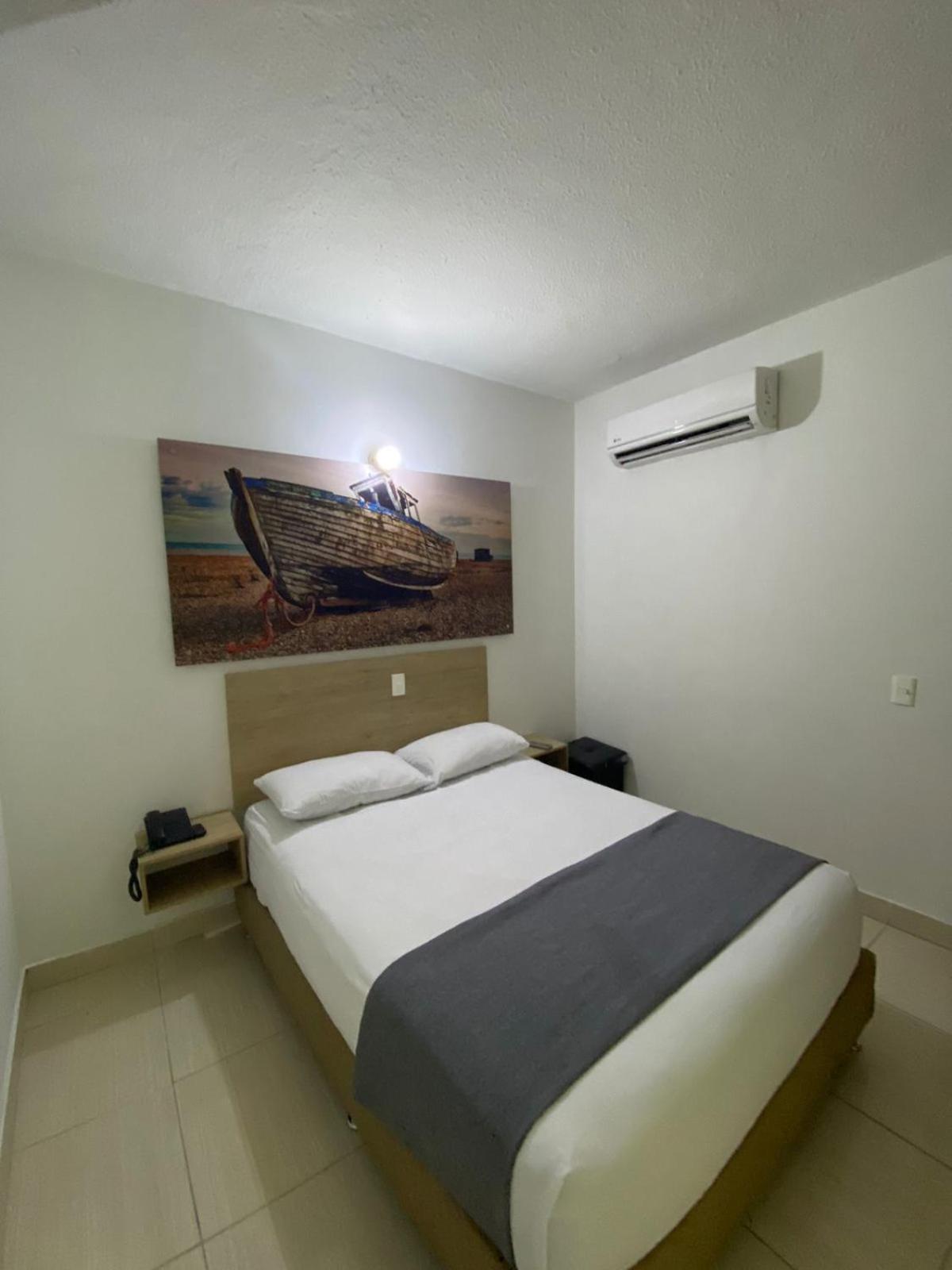 Suites Laureles Medellin Exterior photo